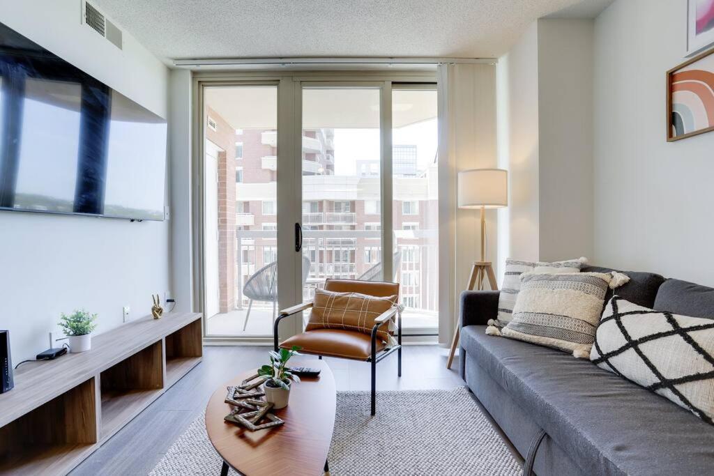 Sensational 1 Bedroom Condo At Ballston Place With Gym 알링턴 외부 사진